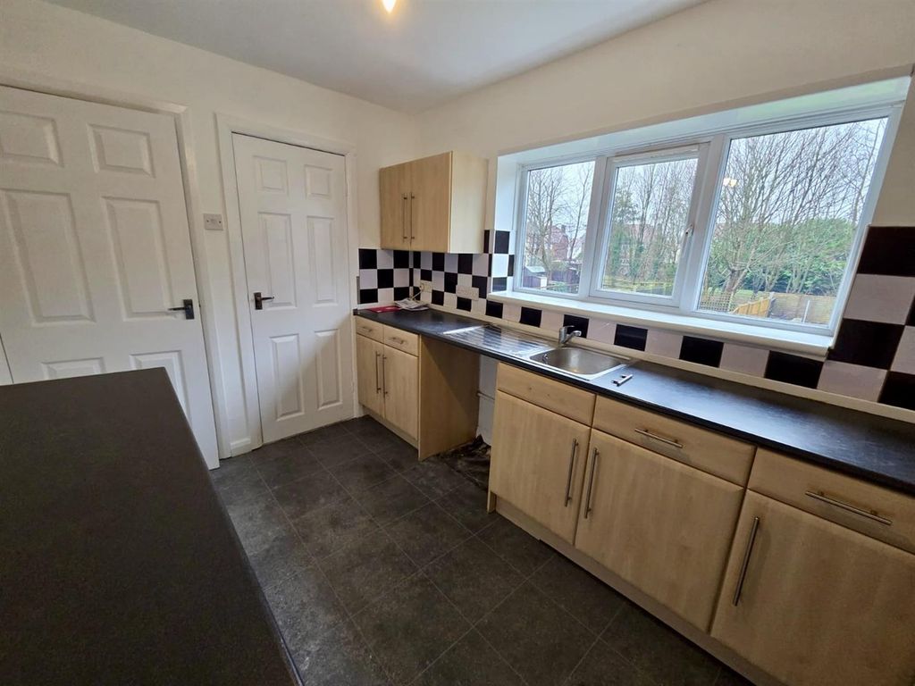 Property photo 3 of 9 4Ded9Be9-Ccb7-430D-8C59-EE2100Cb4A74.Jpeg