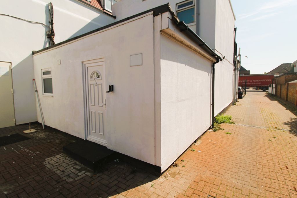 Property photo 1 of 1