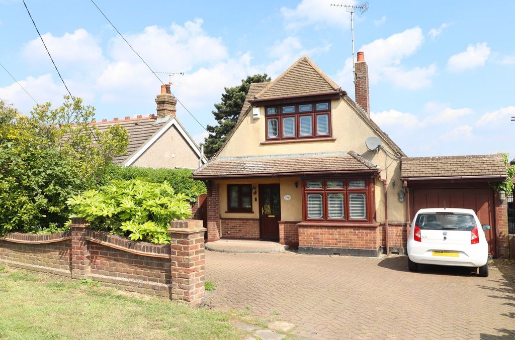 Property photo 1 of 27