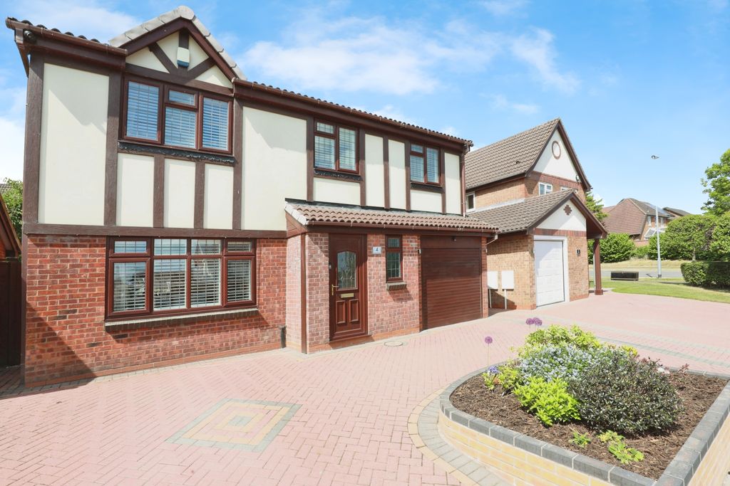 Property photo 1 of 27
