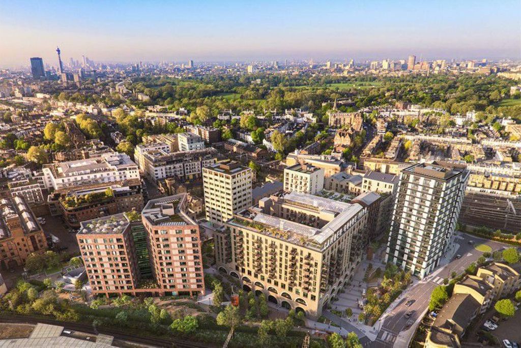 Property photo 2 of 22