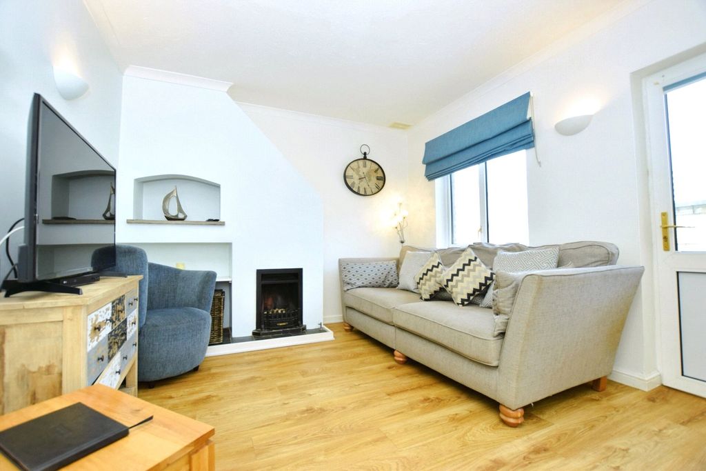 Property photo 2 of 17 Picture No. 07
