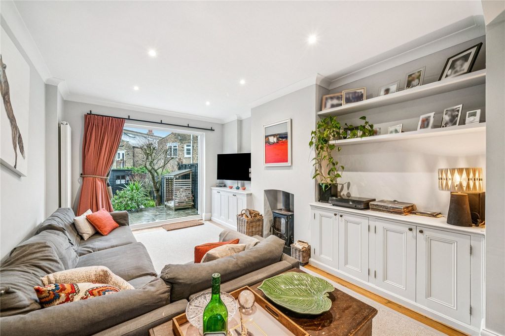 Property photo 3 of 12 Picture No. 51