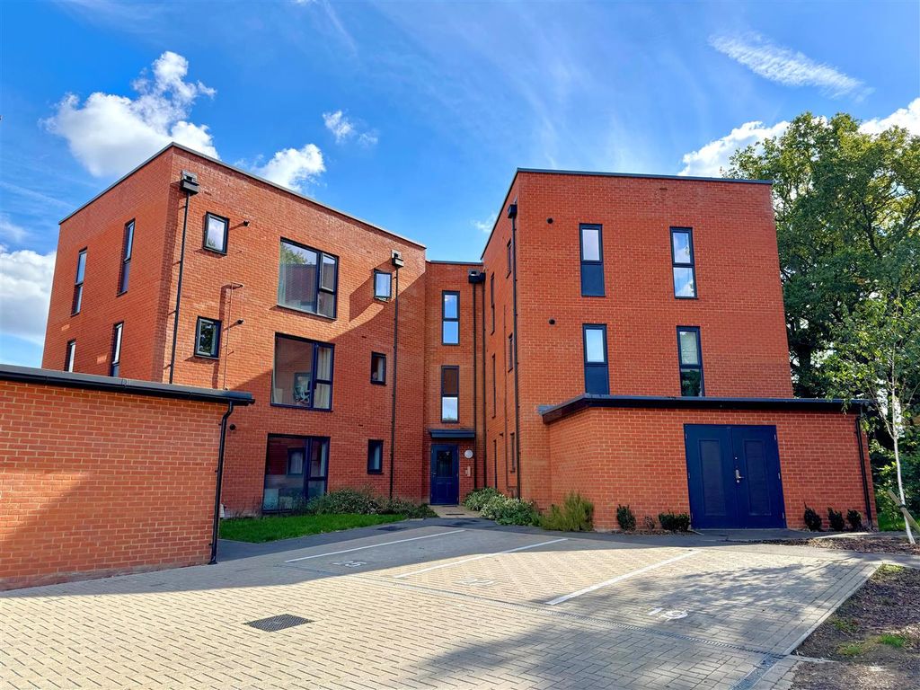 Property photo 1 of 10 Rear.Jpg