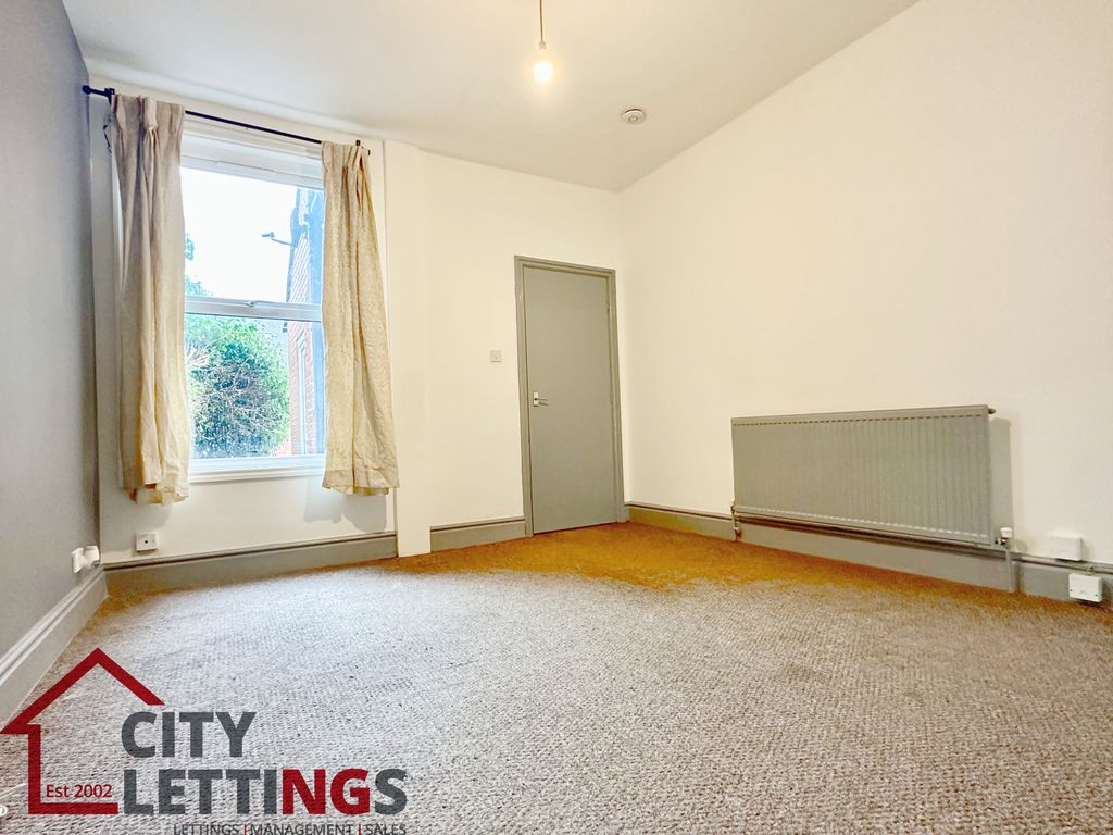 Property photo 2 of 10 Img_0886