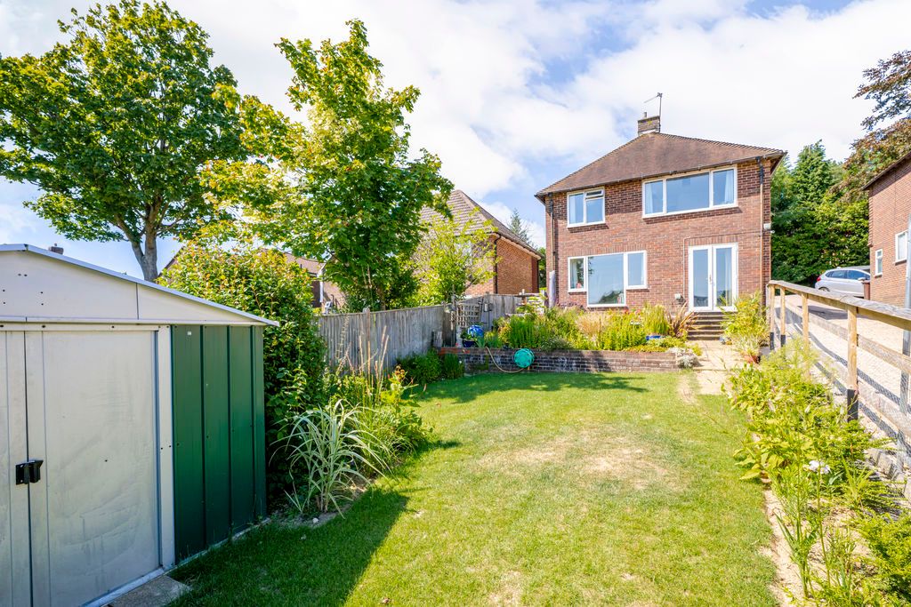 Property photo 2 of 13 Photo 12