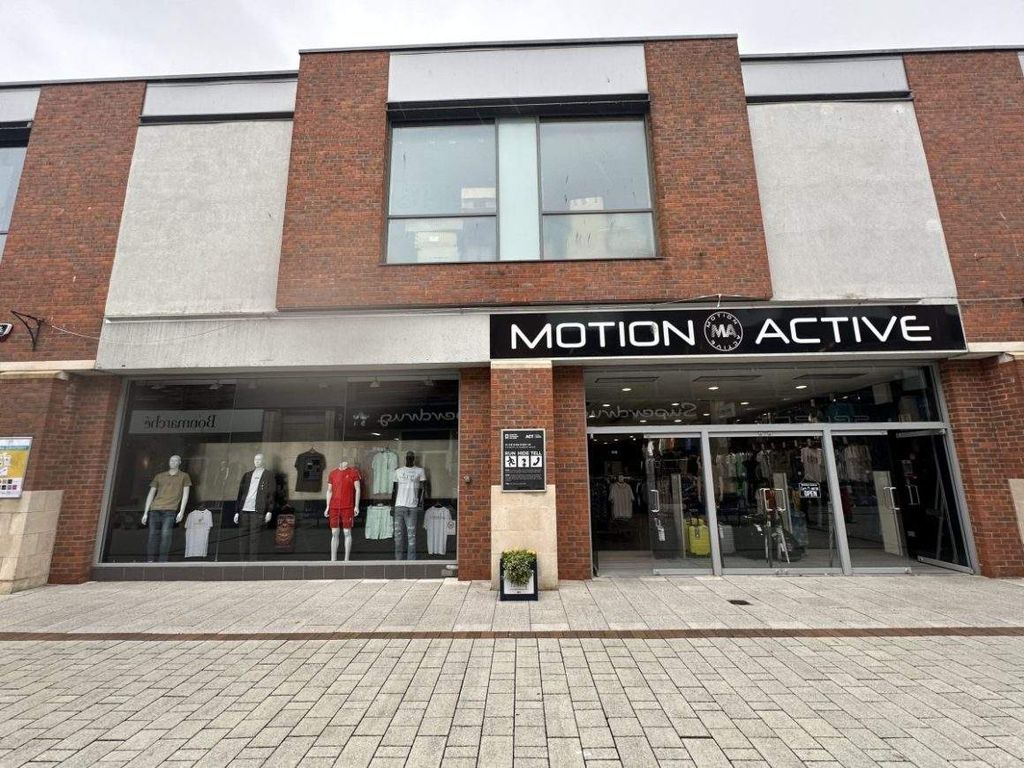 Property photo 1 of 3