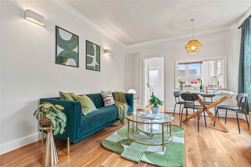 Property photo 1 of 12 Picture No. 05