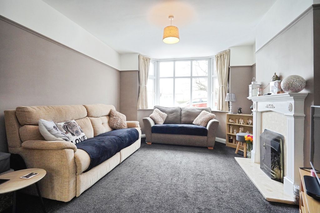 Property photo 2 of 18 Pbox-Img.Jpg