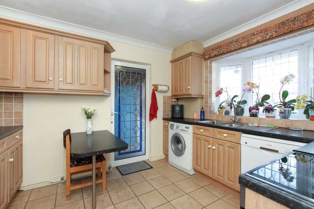 Property photo 2 of 13 Photo 8