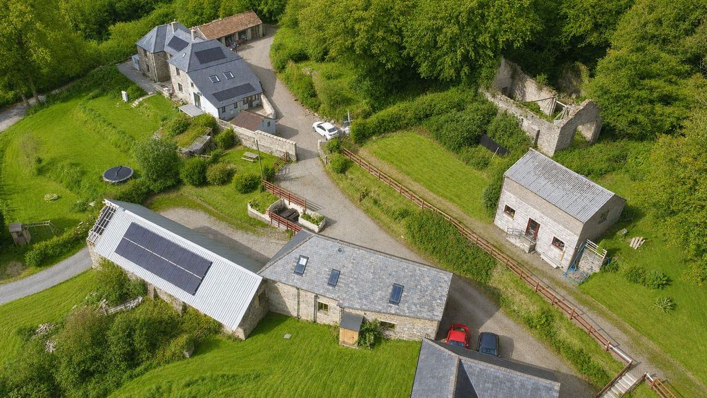 Property photo 2 of 15 Birds Eye View