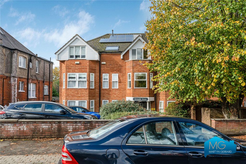 Property photo 2 of 12 Picture No. 28