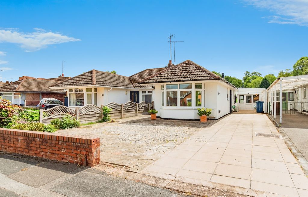 Property photo 1 of 13