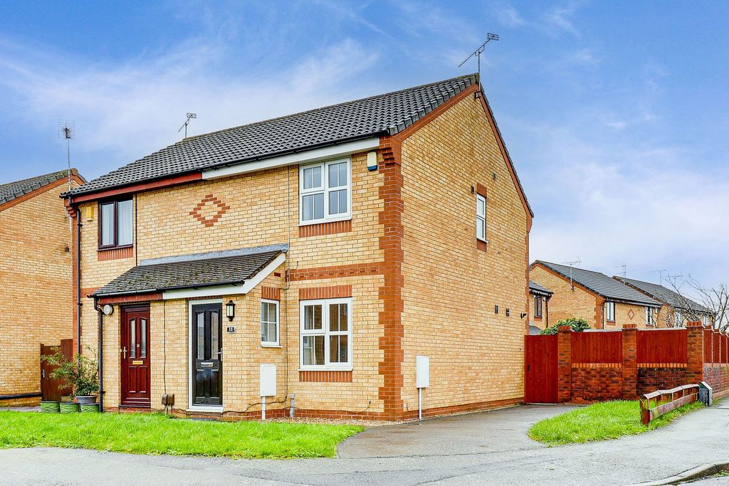 Property photo 1 of 17