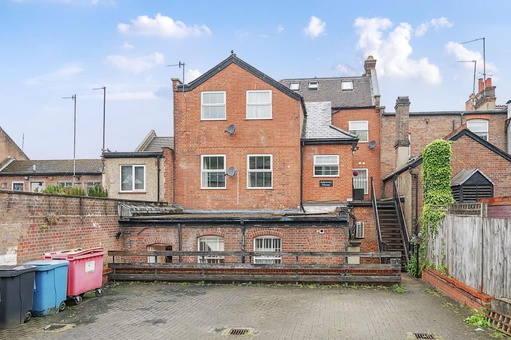 Property photo 1 of 10 External