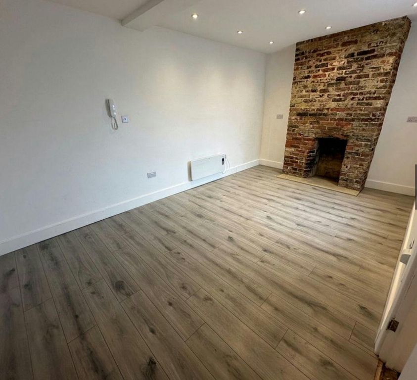 Property photo 3 of 8 3B89Dd6276054F62Bb292A6Aeacfc6Dd.Jpg