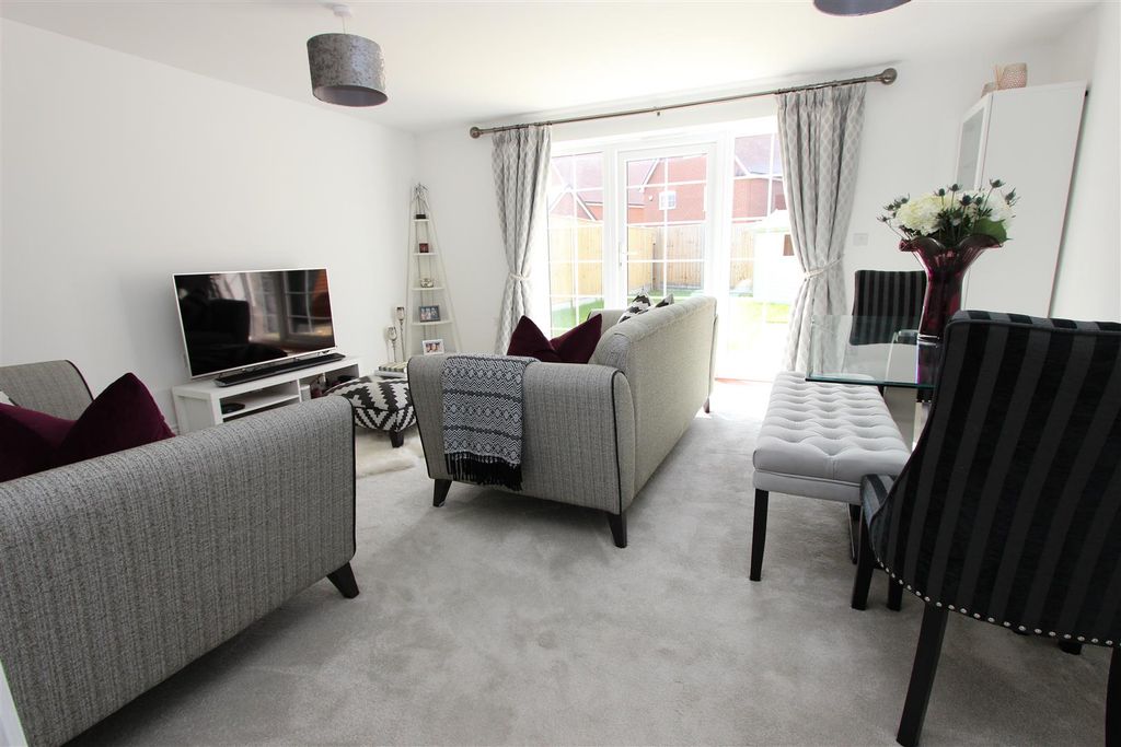 Property photo 2 of 14 Img_1216.Jpg