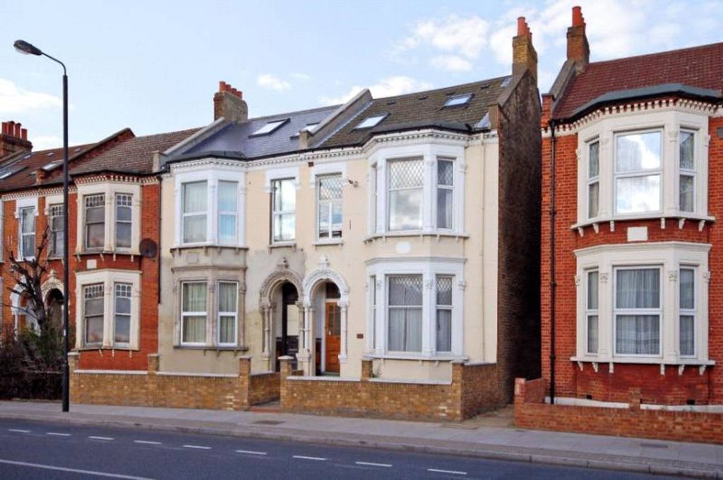 Property photo 2 of 13