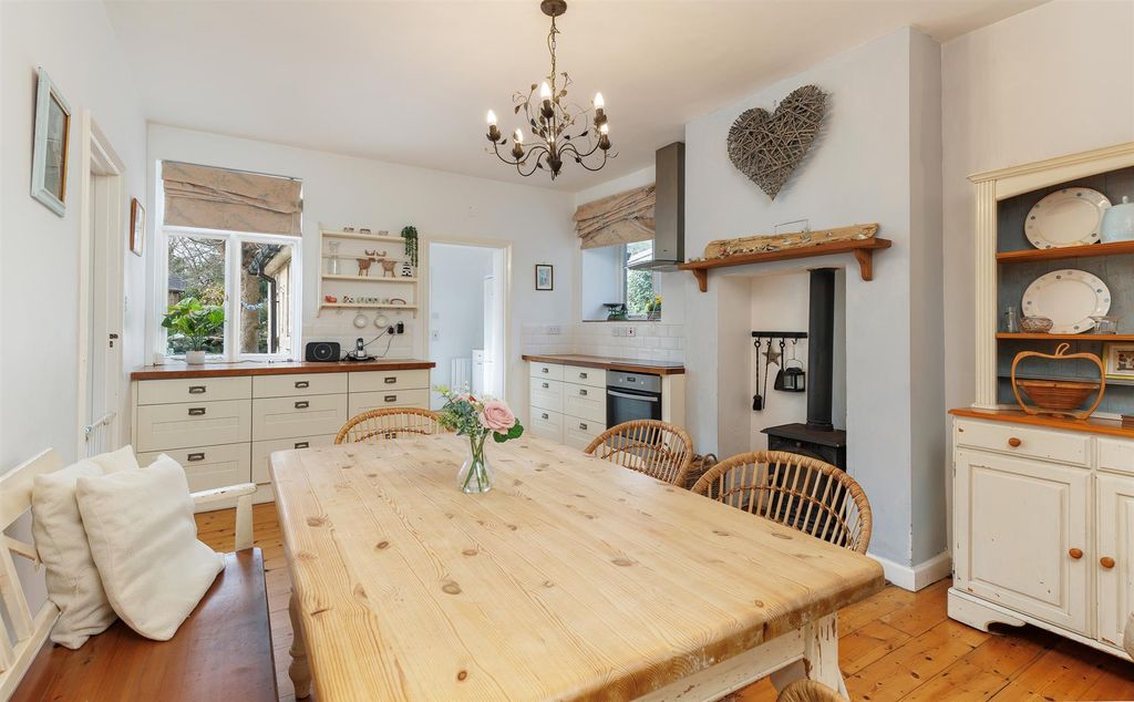 Property photo 2 of 23 Kitchen/Dining Room