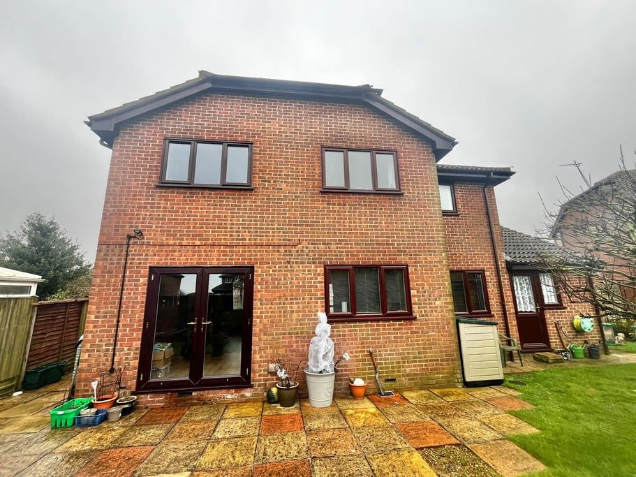 Property photo 2 of 17