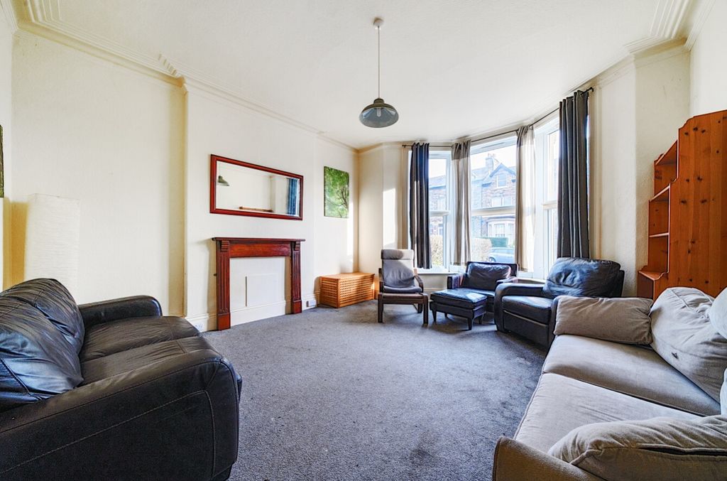 Property photo 2 of 25 Ewemove Harrogate Ground Floor Living Room