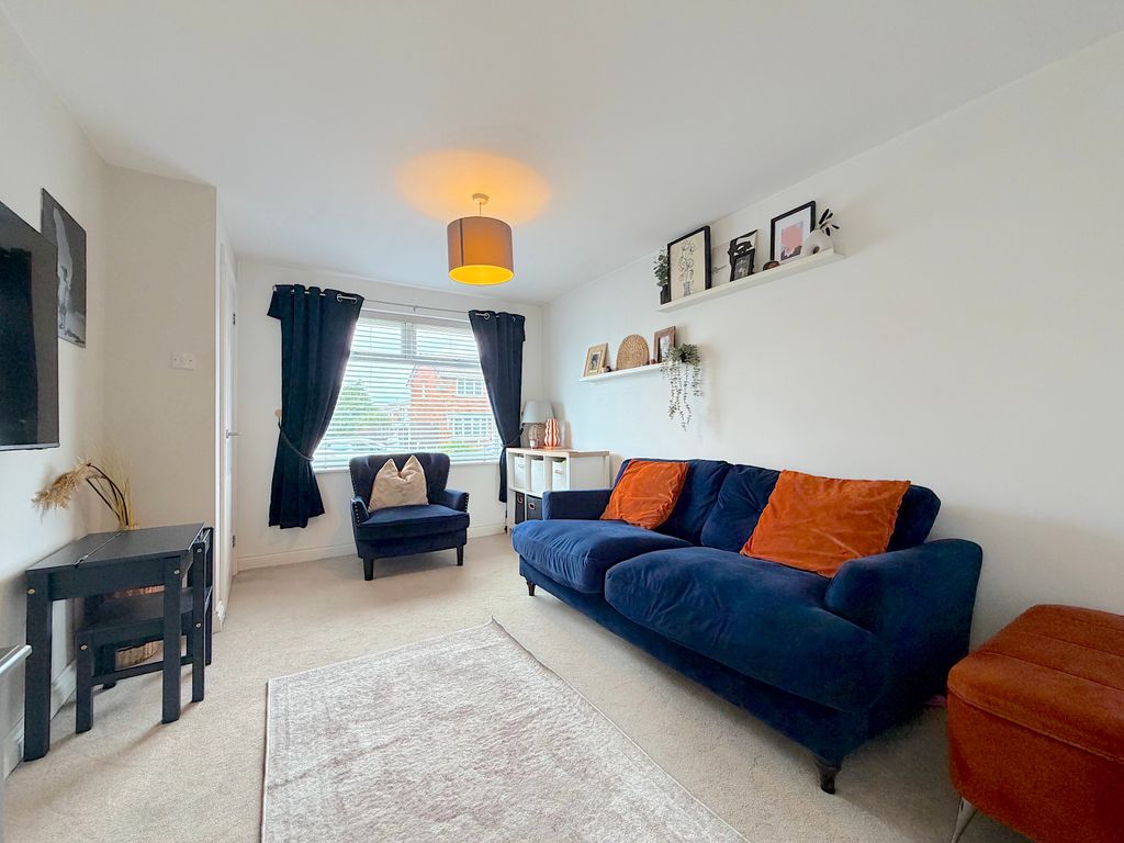 Property photo 3 of 16