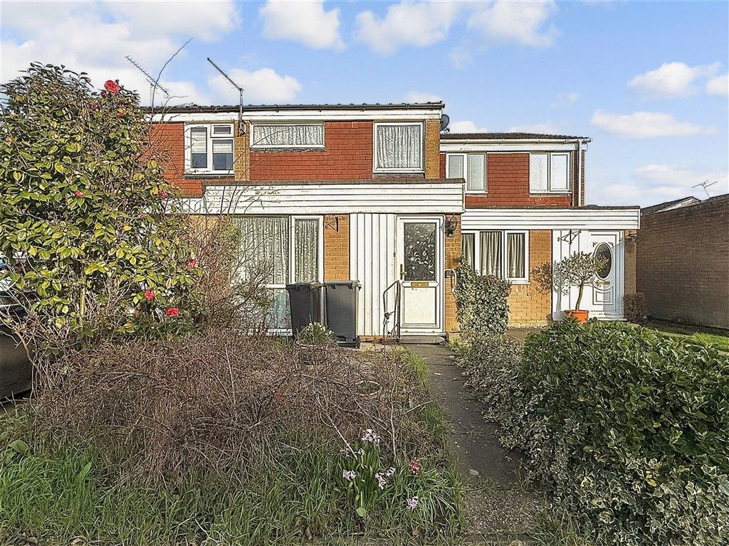 Property photo 2 of 10 Front Web