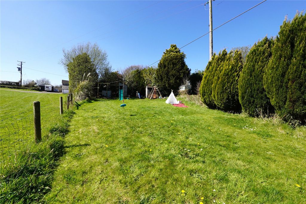 Property photo 2 of 13 Picture No. 06