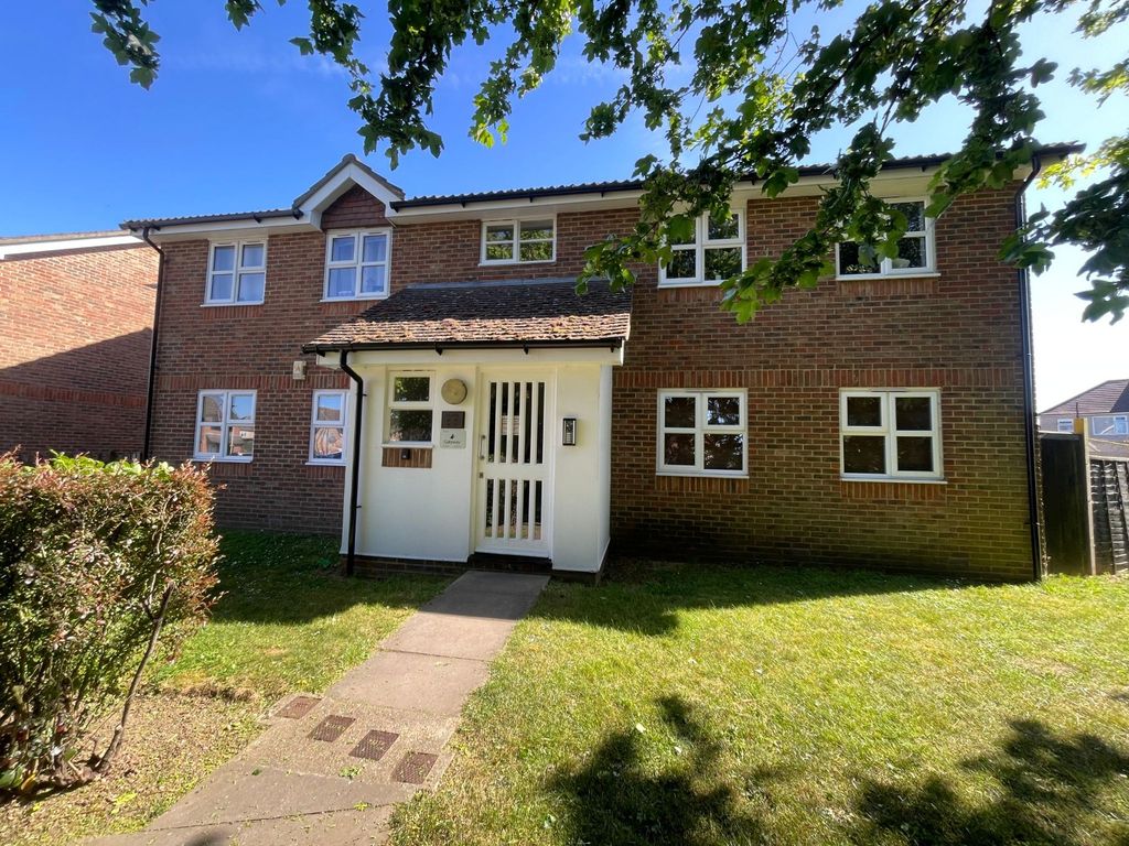 Property photo 1 of 10 2391303