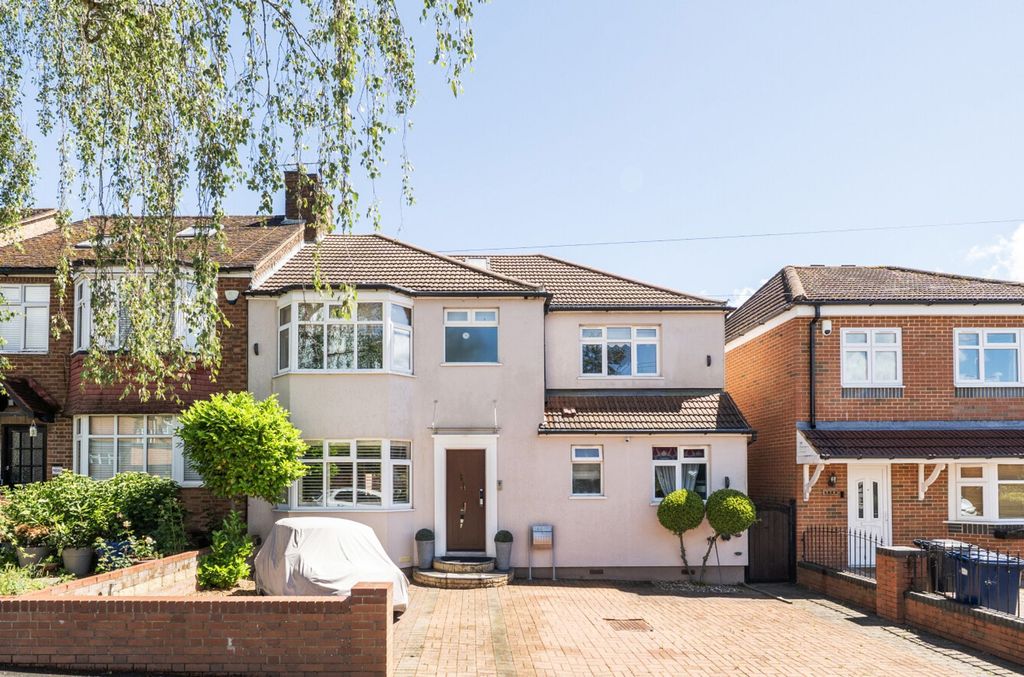 Property photo 2 of 21 1471405-4-6A28629...