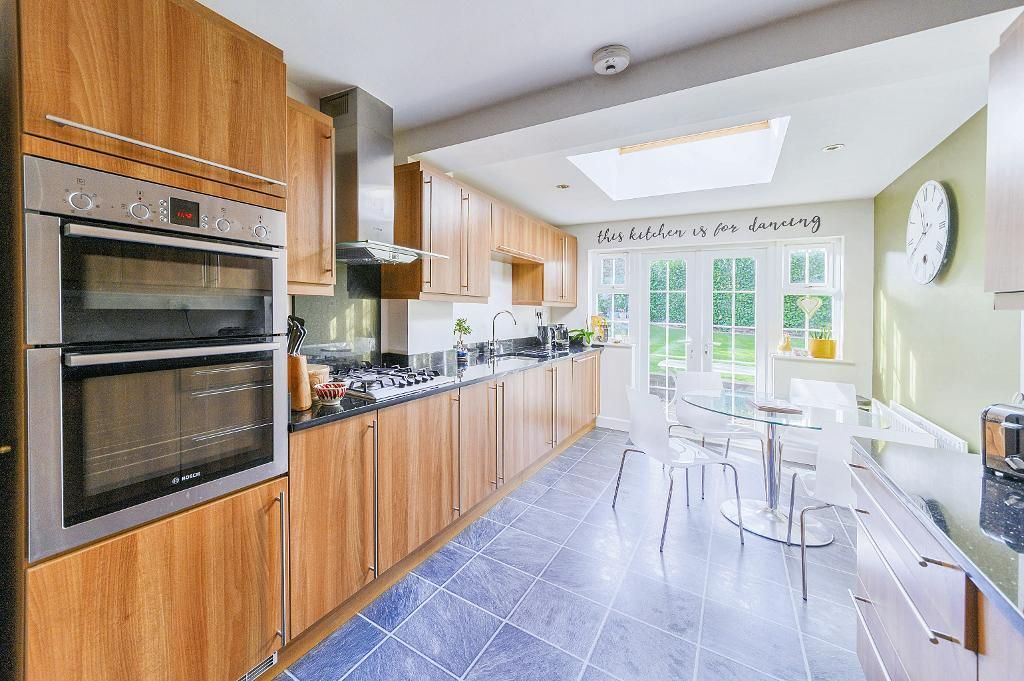 Property photo 2 of 27 Photo 2