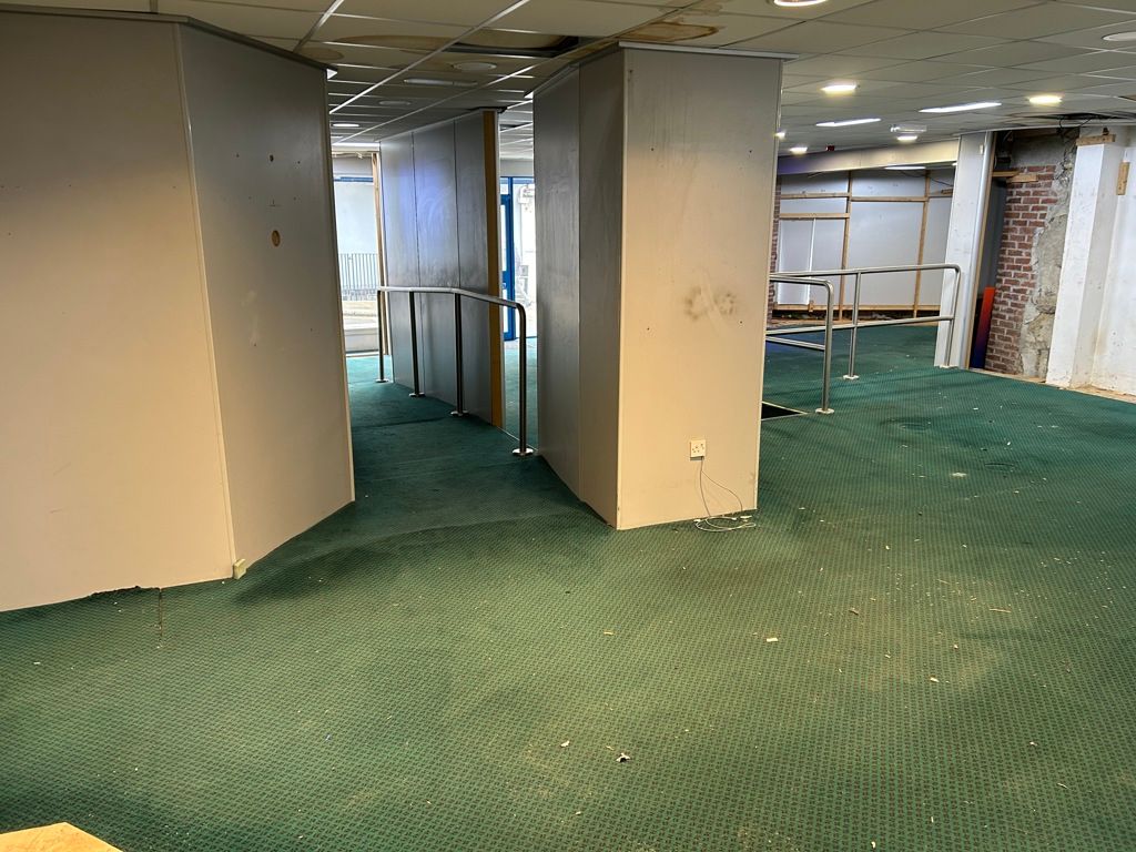 Property photo 3 of 7 Photo 3