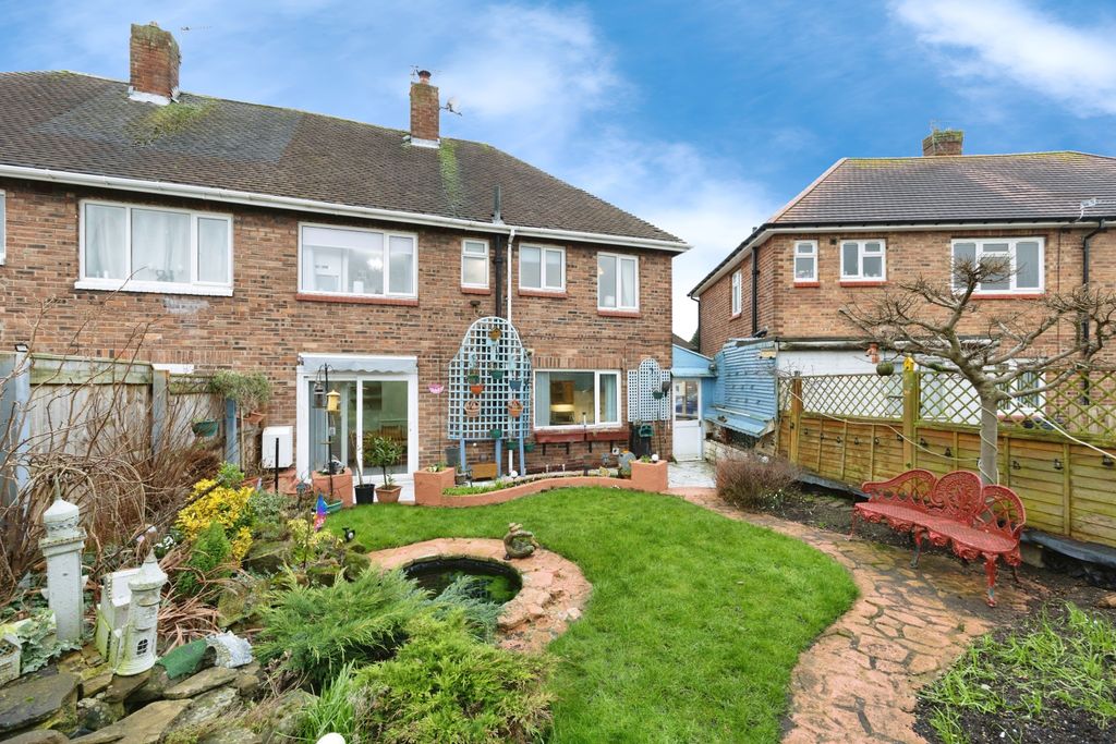 Property photo 2 of 15