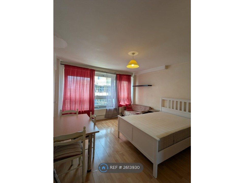 Property photo 1 of 11 Bedroom