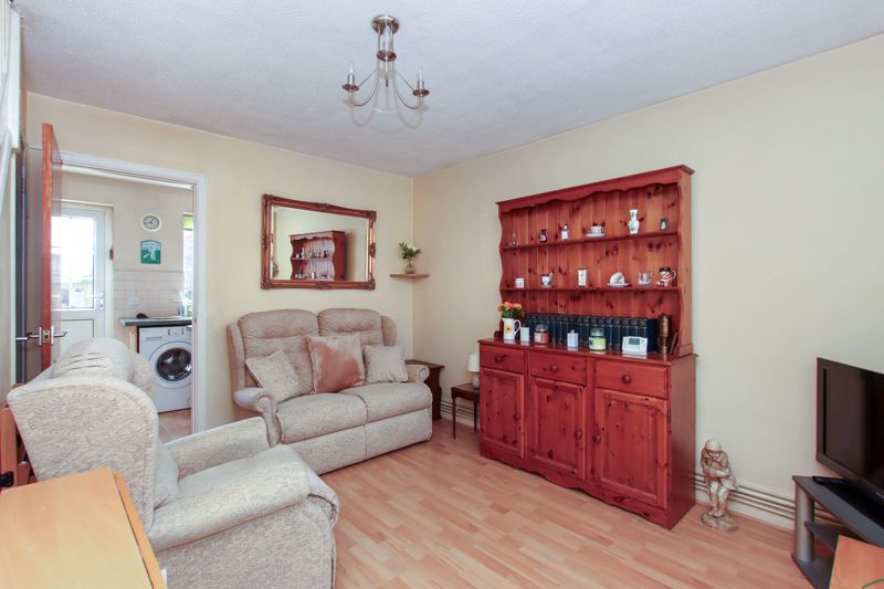 Property photo 2 of 10 Photo 4