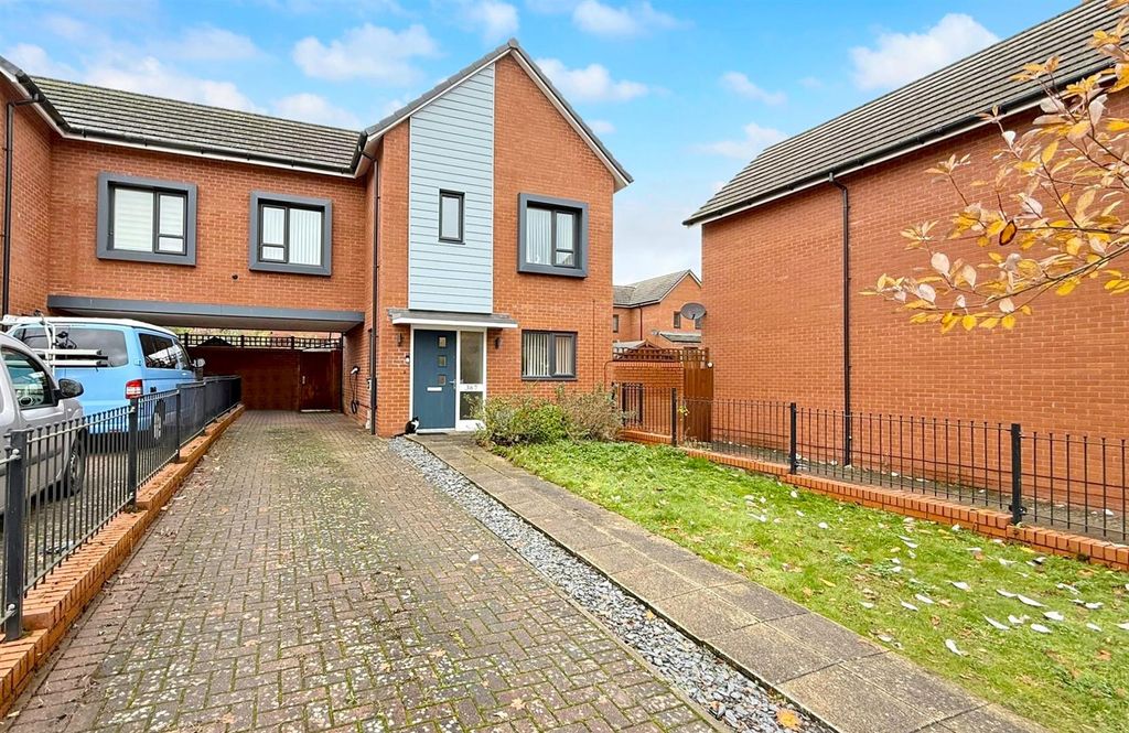 Property photo 1 of 17 1Dp 1.Jpg