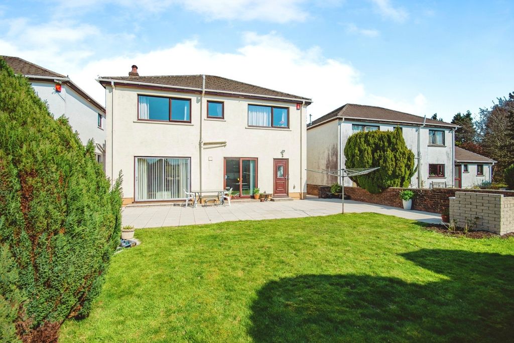 Property photo 2 of 21 Picture No. 02