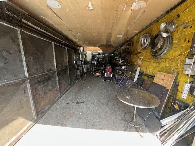 Property photo 2 of 3
