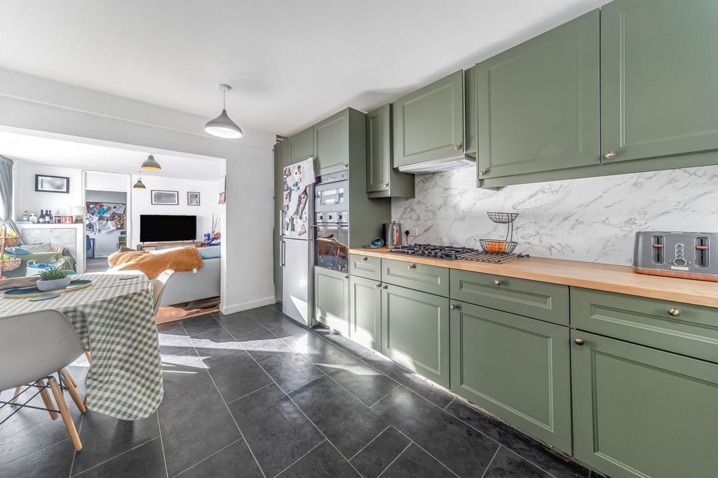 Property photo 3 of 12 Picture No. 03