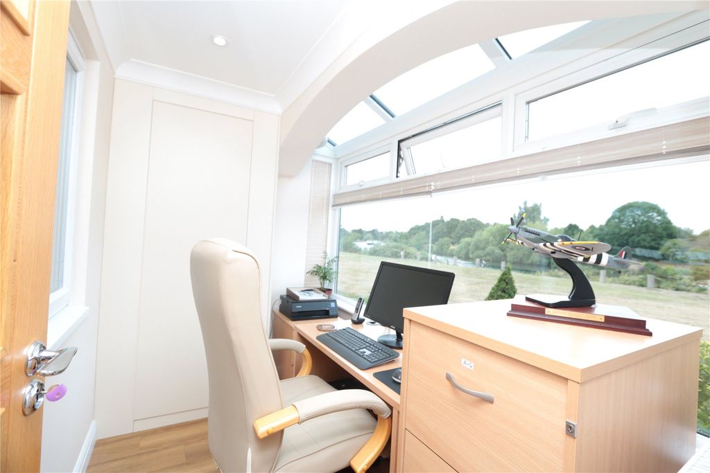 Property photo 3 of 20 Picture No. 62