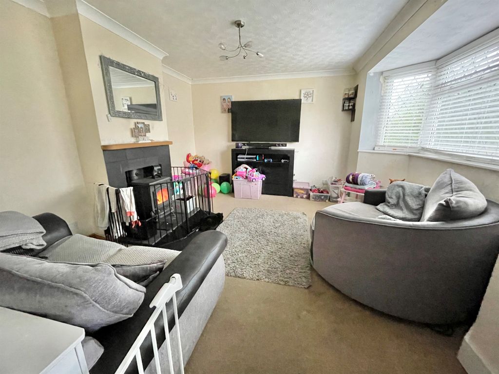Property photo 2 of 11