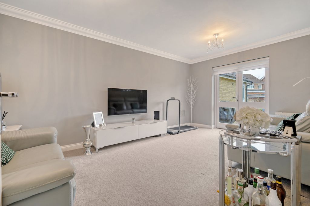 Property photo 2 of 20 Picture No. 22