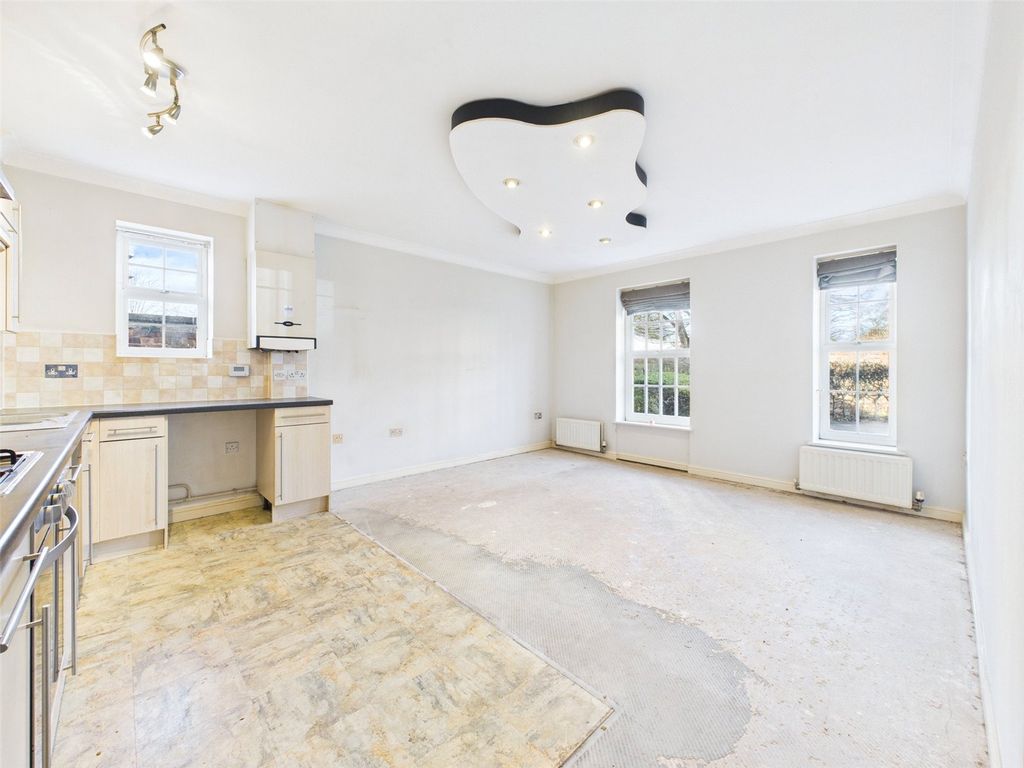 Property photo 2 of 9 Picture No. 06