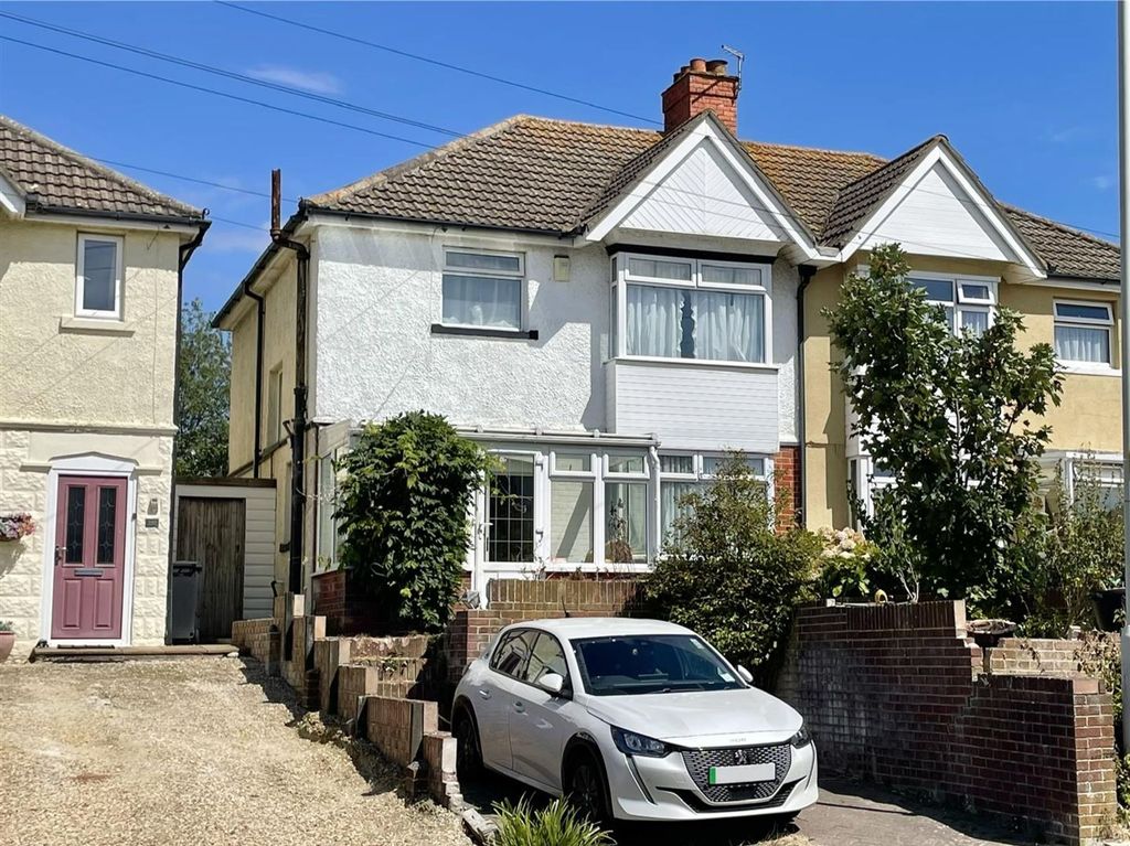Property photo 1 of 30