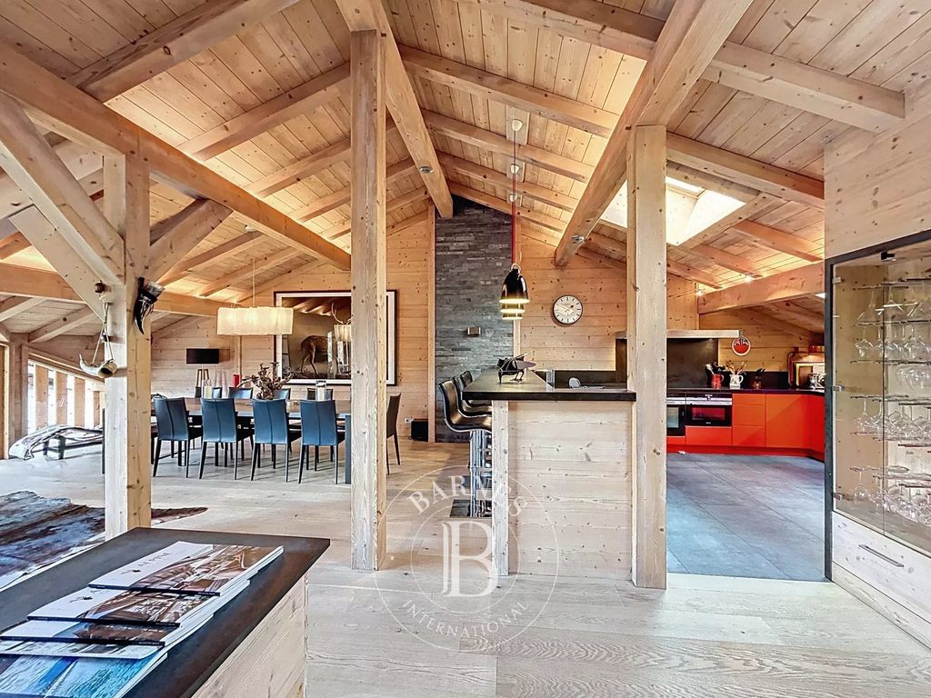 Property photo 2 of 41