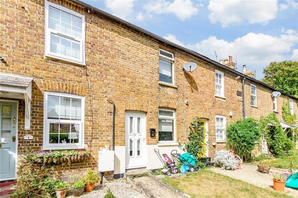 Property photo 3 of 11 Front (Web)