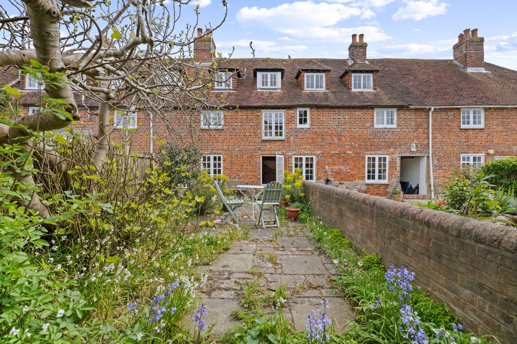 Property photo 1 of 23