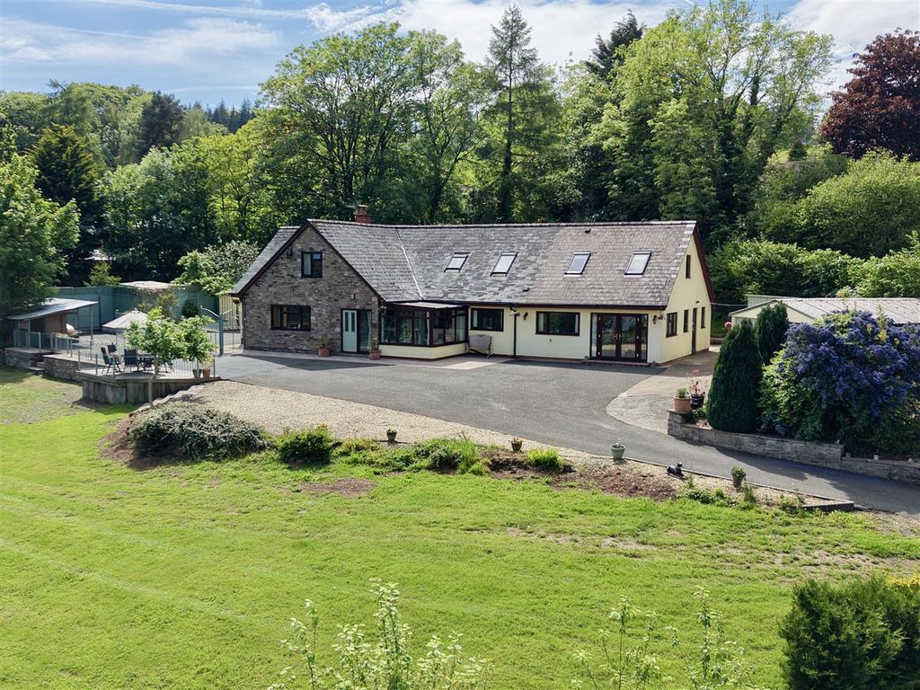 Property photo 1 of 23 Dji_Fly_20260521_151054_0852_1779372955341_Photo.J