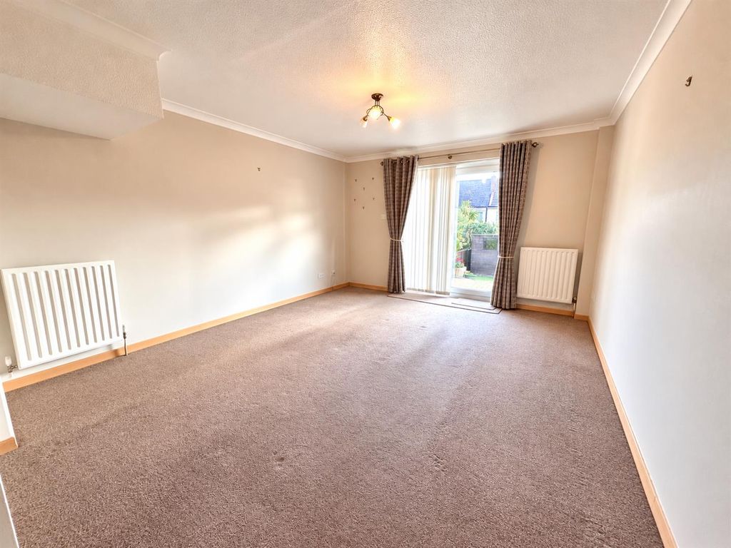Property photo 3 of 13 B0Eaaaa2-8070-4B7F-86C5-7Def8DC2Efd6.Png