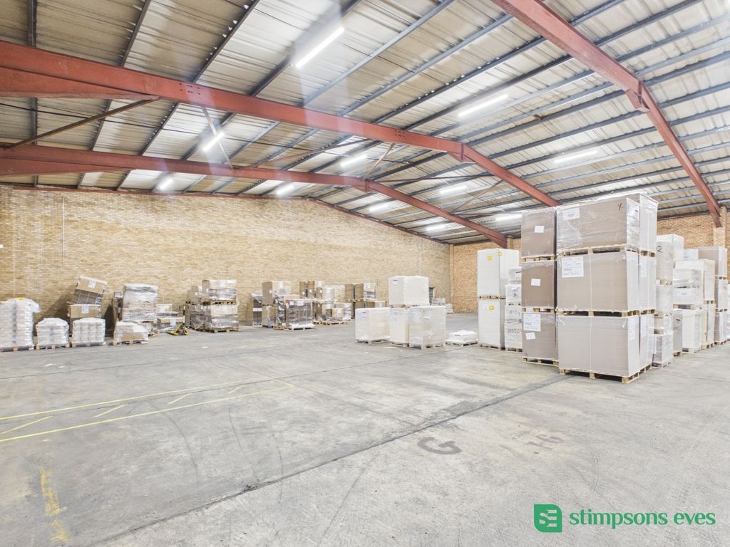 Property photo 3 of 17 Photo 2